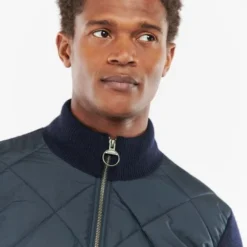 Wollen Jassen Barbour Arch Diamond Quilt Knit Jack Navy -Broeken&Jeans || Jassen Winkel 75379 5